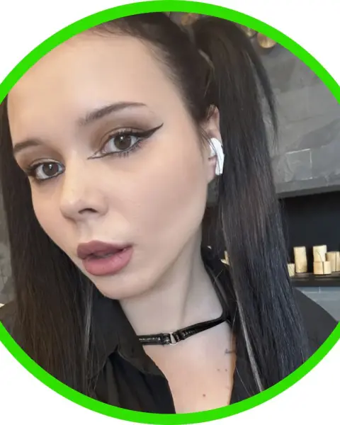 Alice Wood OnlyFans profile photo