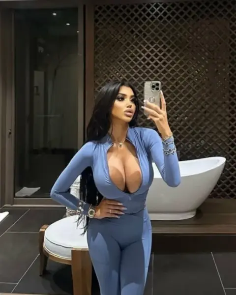 Chloe Khan OnlyFans profile photo