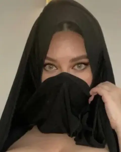 FairuzaPersiana Financial Dominatrix OnlyFans profile photo