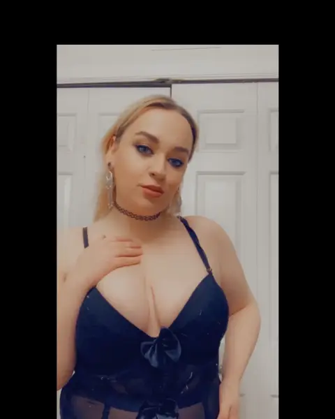 Rose Feather OnlyFans profile photo